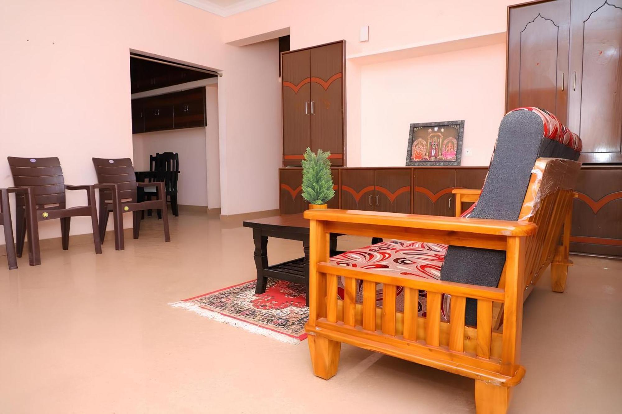 SLS Homestay: Luxury AC Apartments Near Tirumala with Modern Amenities Tirupati Exterior photo